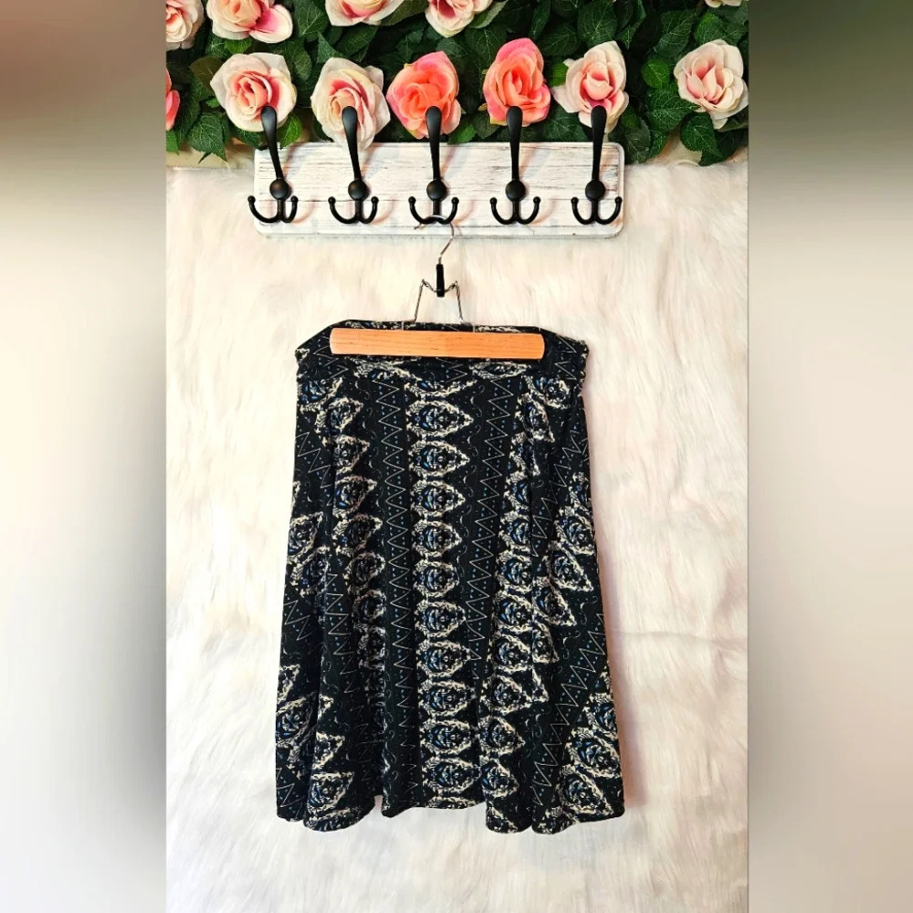 Urban Coco Classic Jersey Knit Skirt